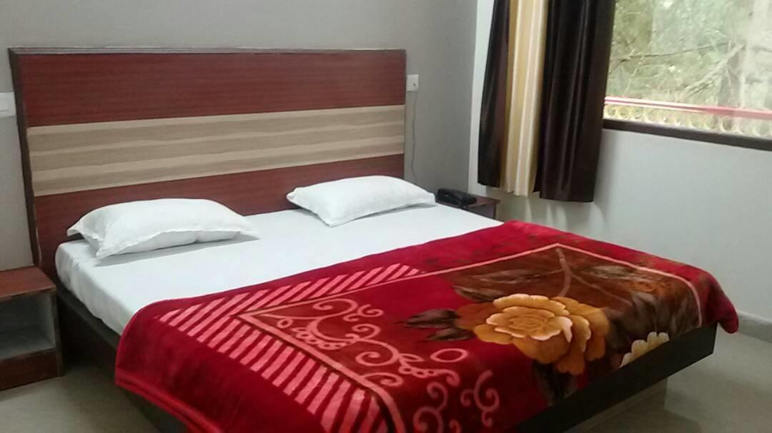 Hotel Deep Forest Касоль Екстер'єр фото